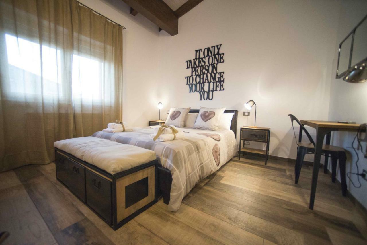 Cristiano Hotel Козенца Екстериор снимка