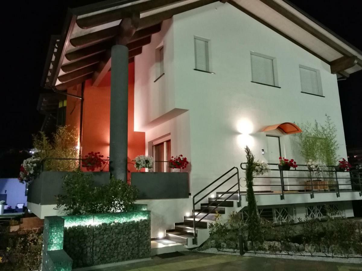 Cristiano Hotel Козенца Екстериор снимка